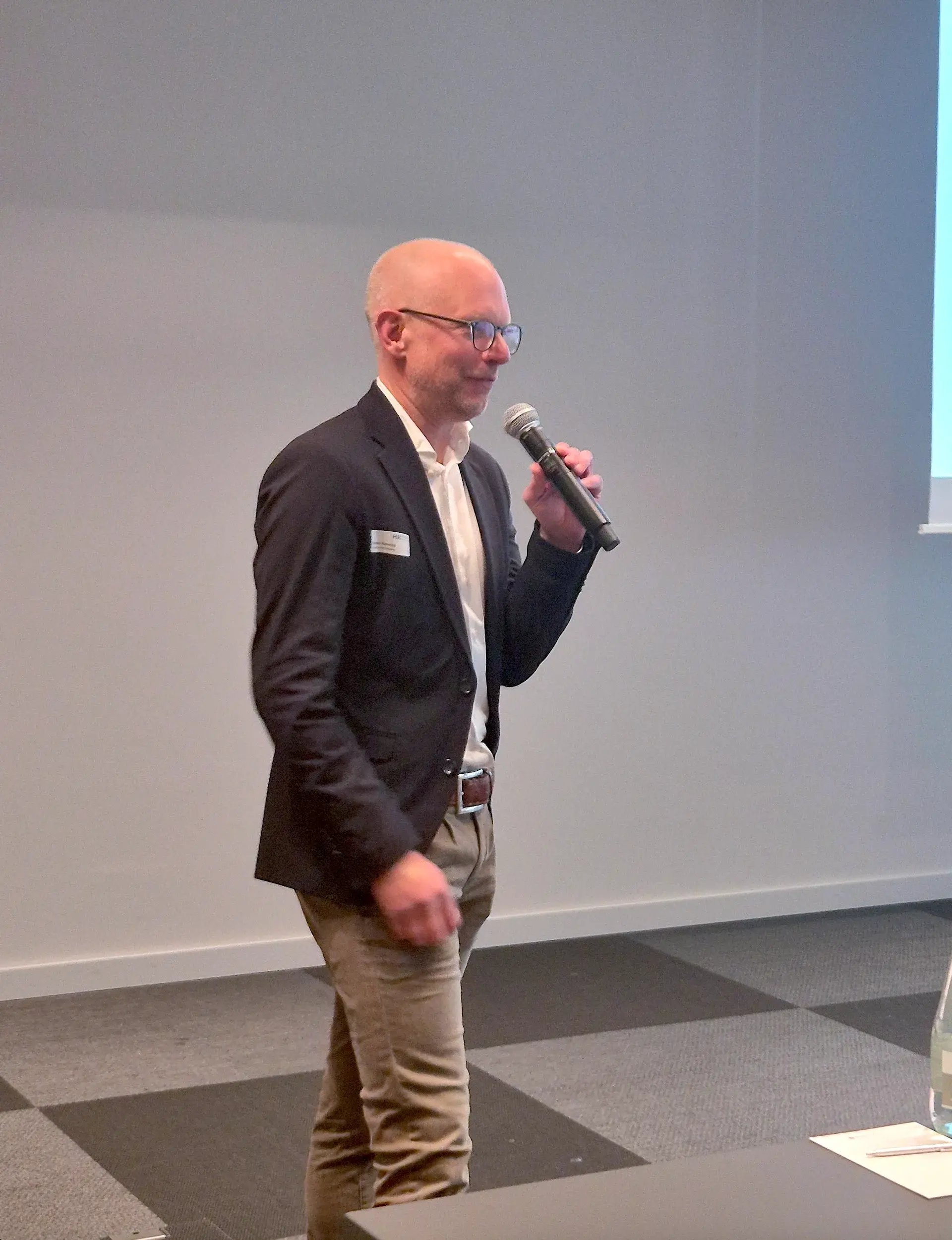 11. HR Forum HealthCare_7