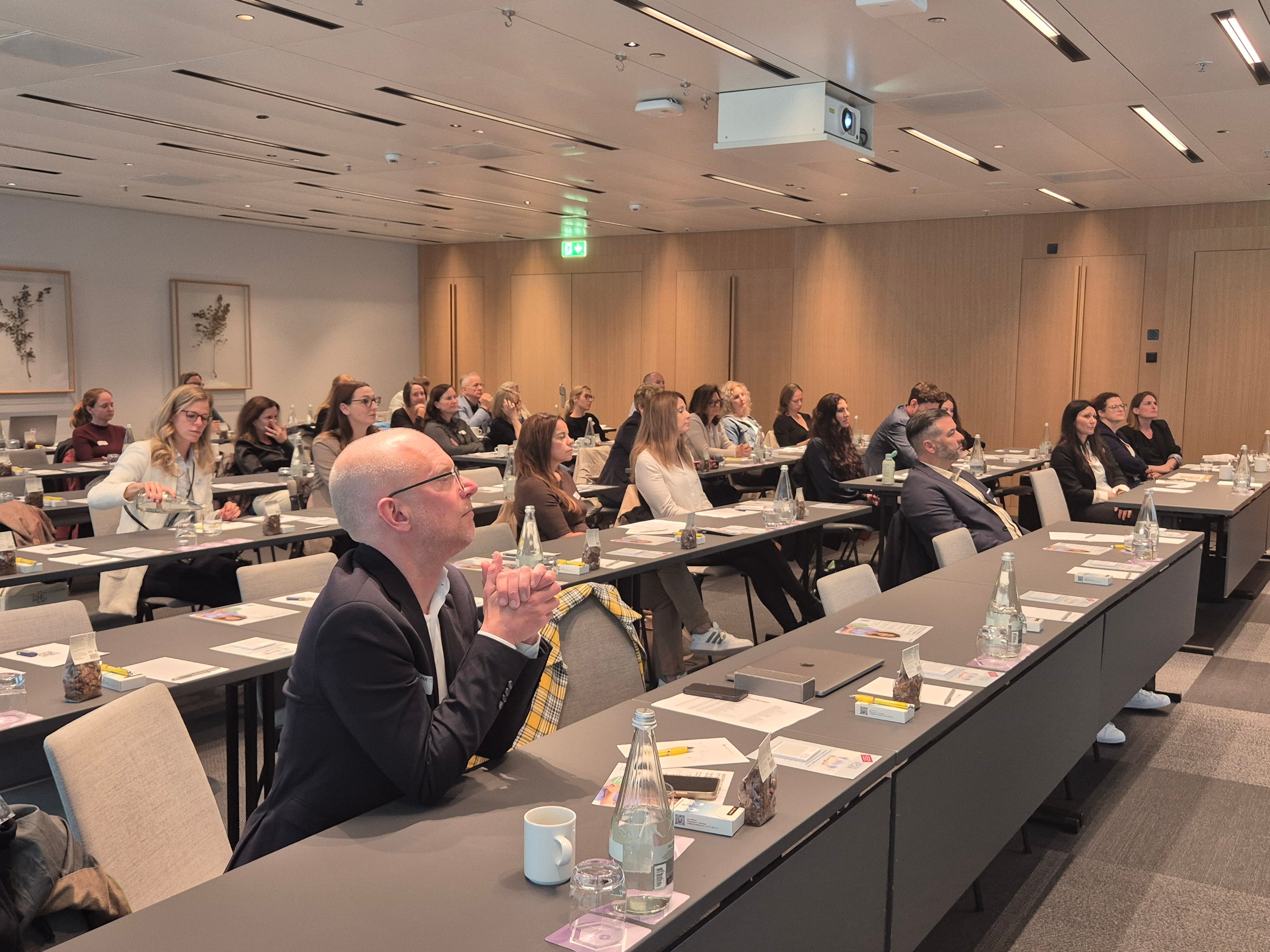 11. HR Forum Healthcare_1